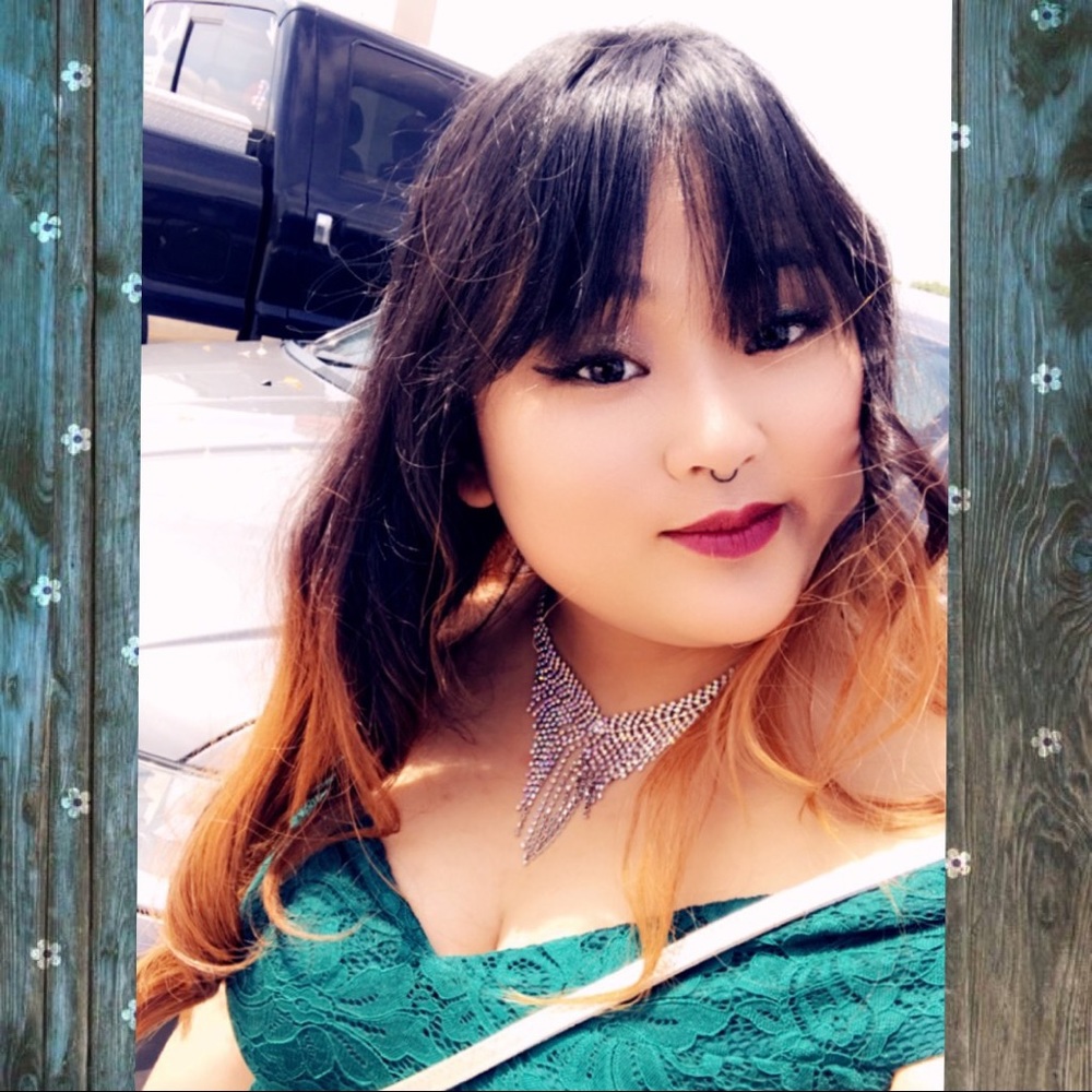 Meet your Posher, Kenzie
